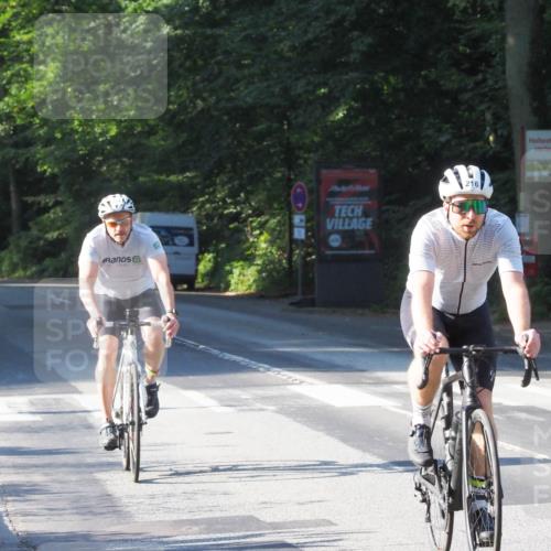 08.09.2024 - Stadtparktriathlon Zöllner http://msf.ph/oto/6984653 08.09.2024 09:53:53 Radfahren 194, 214, 216 meine-sportfotos.de
