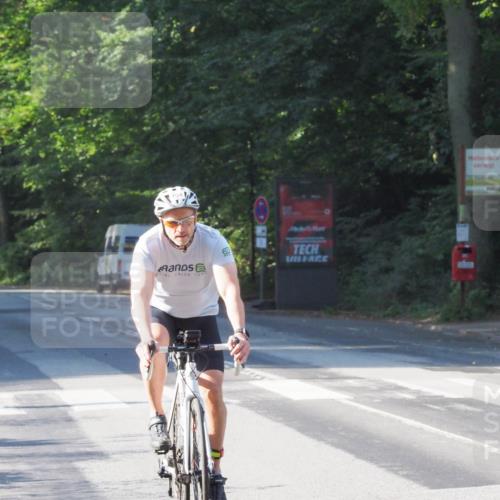 08.09.2024 - Stadtparktriathlon Zöllner http://msf.ph/oto/6984655 08.09.2024 09:53:53 Radfahren 194, 214, 216 meine-sportfotos.de
