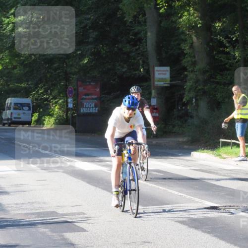 08.09.2024 - Stadtparktriathlon Zöllner http://msf.ph/oto/6984669 08.09.2024 09:54:21 Radfahren 182, 186, 206, 237, 238 meine-sportfotos.de
