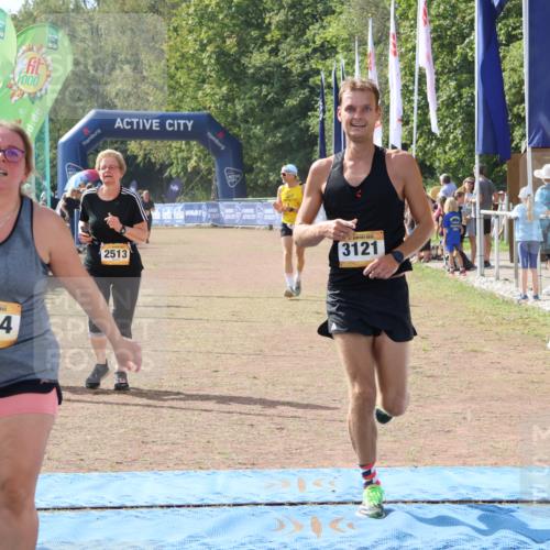 08.09.2024 - Airport Race Strokosch-Dieckow http://msf.ph/oto/6985291 08.09.2024 12:14:57 Ziel 216, 396, 926, 2513, 2637, 2689, 2764, 2794, 2849, 3077, 3121 meine-sportfotos.de