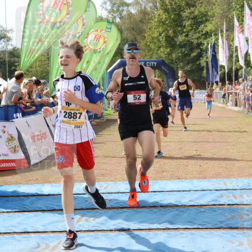 08.09.2024 - Airport Race Strokosch-Dieckow http://msf.ph/oto/6986437 08.09.2024 12:05:42 Ziel 52, 294, 2639, 2654, 2742, 2786, 2835, 2887, 3005, 3028 meine-sportfotos.de