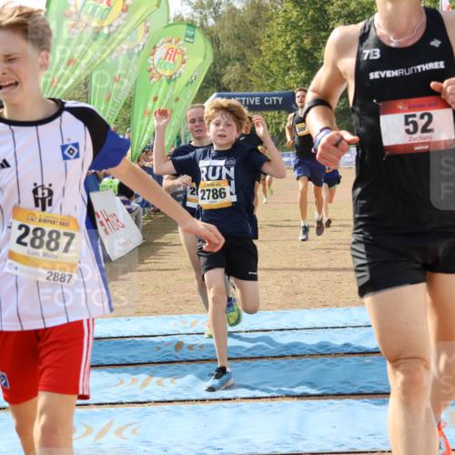 08.09.2024 - Airport Race Strokosch-Dieckow http://msf.ph/oto/6986452 08.09.2024 12:05:44 Ziel 52, 294, 2639, 2654, 2742, 2786, 2835, 2887, 3005, 3028 meine-sportfotos.de