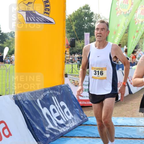 08.09.2024 - Airport Race Strokosch-Dieckow http://msf.ph/oto/6986713 08.09.2024 12:19:19 Ziel 2, 92, 316, 731, 881, 980, 2515, 2603, 2651, 2808, 2819 meine-sportfotos.de