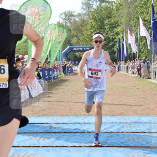 08.09.2024 - Airport Race Strokosch-Dieckow http://msf.ph/oto/6986797 08.09.2024 12:07:59 Ziel 693, 2676, 2879 meine-sportfotos.de