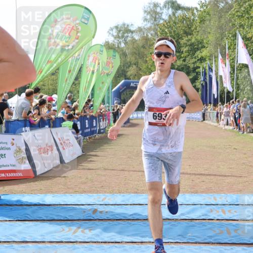 08.09.2024 - Airport Race Strokosch-Dieckow http://msf.ph/oto/6986799 08.09.2024 12:07:59 Ziel 693, 2676, 2879 meine-sportfotos.de