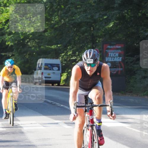 08.09.2024 - Stadtparktriathlon Zöllner http://msf.ph/oto/6987174 08.09.2024 09:54:46 Radfahren 183, 221, 247 meine-sportfotos.de