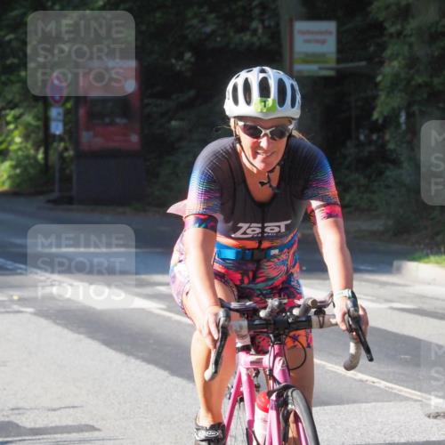 08.09.2024 - Stadtparktriathlon Zöllner http://msf.ph/oto/6987270 08.09.2024 09:57:29 Radfahren 199, 234, 249 meine-sportfotos.de