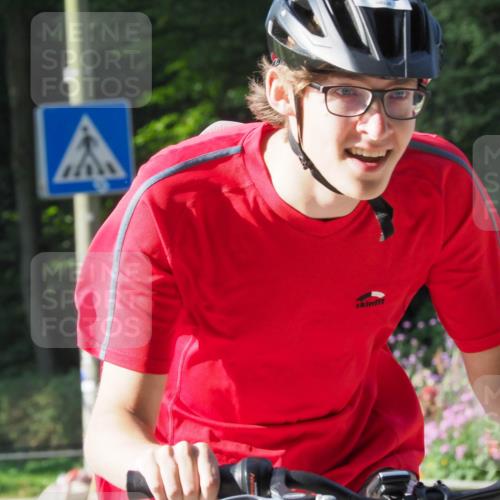 08.09.2024 - Stadtparktriathlon Zöllner http://msf.ph/oto/6987334 08.09.2024 09:58:31 Radfahren 235 meine-sportfotos.de