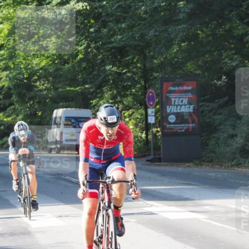 08.09.2024 - Stadtparktriathlon Zöllner http://msf.ph/oto/6987341 08.09.2024 09:58:59 Radfahren 241, 257, 258 meine-sportfotos.de