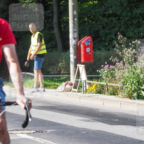 08.09.2024 - Stadtparktriathlon Zöllner http://msf.ph/oto/6987474 08.09.2024 10:00:50 Radfahren 220, 255 meine-sportfotos.de