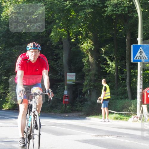 08.09.2024 - Stadtparktriathlon Zöllner http://msf.ph/oto/6987494 08.09.2024 10:01:25 Radfahren 194, 228, 236 meine-sportfotos.de