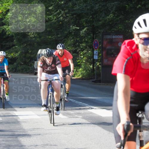 08.09.2024 - Stadtparktriathlon Zöllner http://msf.ph/oto/6987529 08.09.2024 10:01:36 Radfahren 186, 192, 195, 228, 237, 238, 244 meine-sportfotos.de