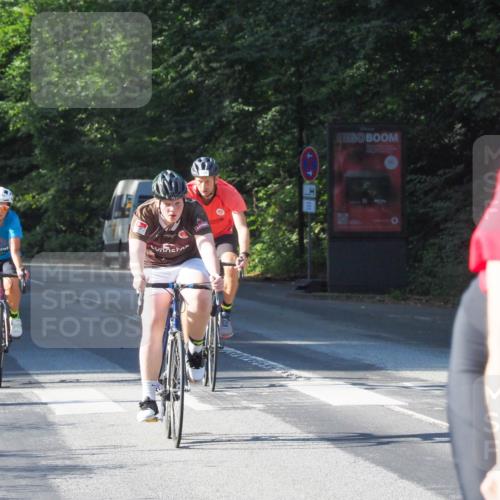 08.09.2024 - Stadtparktriathlon Zöllner http://msf.ph/oto/6987531 08.09.2024 10:01:37 Radfahren 186, 192, 195, 228, 237, 238, 244 meine-sportfotos.de
