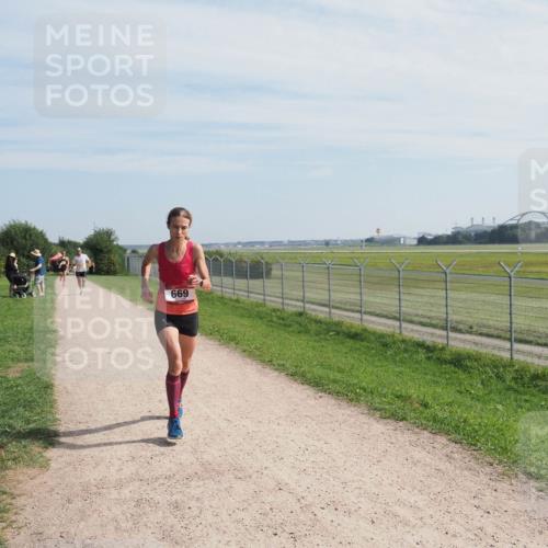 08.09.2024 - Airport Race Miley Keyser http://msf.ph/oto/6987549 08.09.2024 11:54:19 Laufen OLYMPUS, DIGITAL, CAMERA meine-sportfotos.de