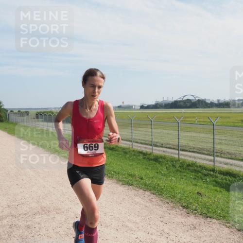 08.09.2024 - Airport Race Miley Keyser http://msf.ph/oto/6987558 08.09.2024 11:54:20 Laufen OLYMPUS, DIGITAL, CAMERA meine-sportfotos.de