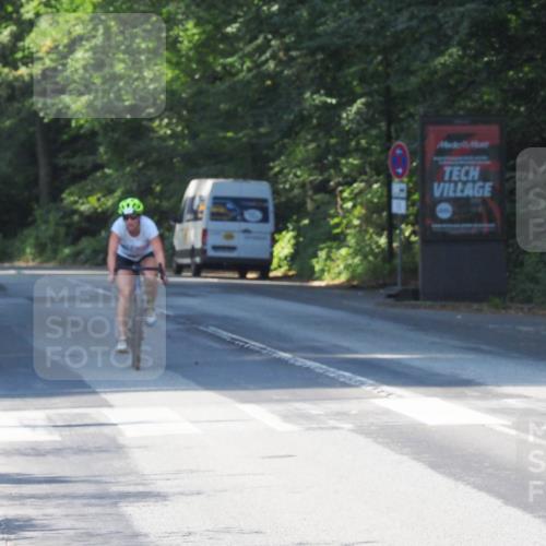 08.09.2024 - Stadtparktriathlon Zöllner http://msf.ph/oto/6987560 08.09.2024 10:01:41 Radfahren 186, 192, 195, 237, 244 meine-sportfotos.de