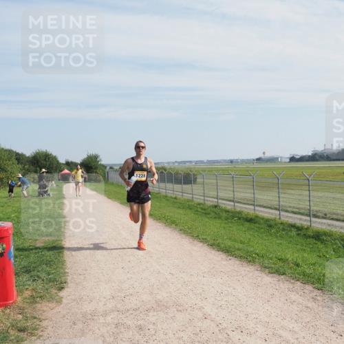 08.09.2024 - Airport Race Miley Keyser http://msf.ph/oto/6987595 08.09.2024 11:54:27 Laufen OLYMPUS, DIGITAL, CAMERA meine-sportfotos.de