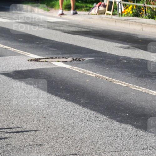 08.09.2024 - Stadtparktriathlon Zöllner http://msf.ph/oto/6987695 08.09.2024 10:03:19 Radfahren 199, 219, 251 meine-sportfotos.de