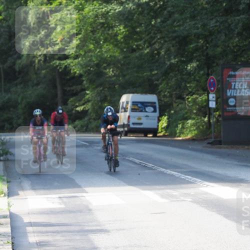 08.09.2024 - Stadtparktriathlon Zöllner http://msf.ph/oto/6987869 08.09.2024 10:05:26 Radfahren 201, 241, 249, 257, 258 meine-sportfotos.de