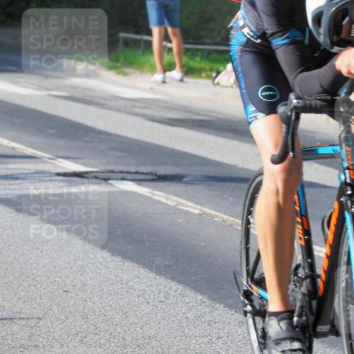 08.09.2024 - Stadtparktriathlon Zöllner http://msf.ph/oto/6987893 08.09.2024 10:05:29 Radfahren 241, 249, 257, 258 meine-sportfotos.de