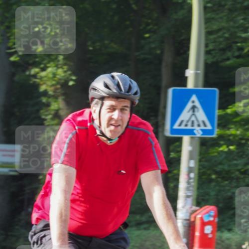 08.09.2024 - Stadtparktriathlon Zöllner http://msf.ph/oto/6987913 08.09.2024 10:05:41 Radfahren 202 meine-sportfotos.de