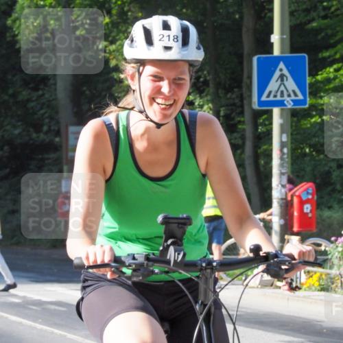 08.09.2024 - Stadtparktriathlon Zöllner http://msf.ph/oto/6987995 08.09.2024 10:06:36 Radfahren 218 meine-sportfotos.de