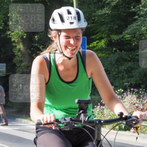 08.09.2024 - Stadtparktriathlon Zöllner http://msf.ph/oto/6987998 08.09.2024 10:06:36 Radfahren 218 meine-sportfotos.de