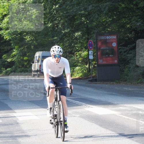 08.09.2024 - Stadtparktriathlon Zöllner http://msf.ph/oto/6988039 08.09.2024 10:06:59 Radfahren 188, 256 meine-sportfotos.de