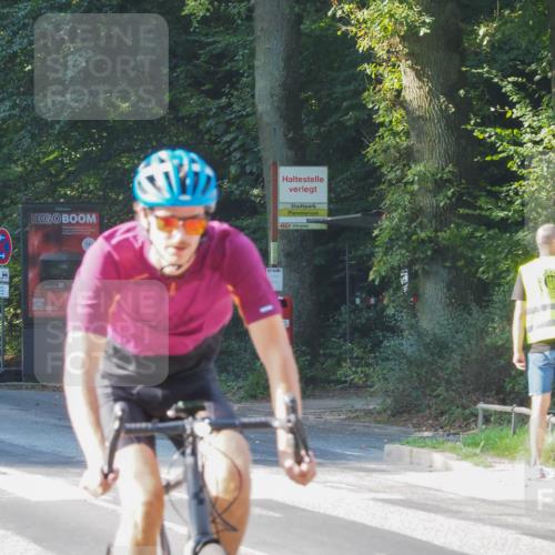 08.09.2024 - Stadtparktriathlon Zöllner http://msf.ph/oto/6988077 08.09.2024 10:07:09 Radfahren 215, 216, 256, 261, 262 meine-sportfotos.de