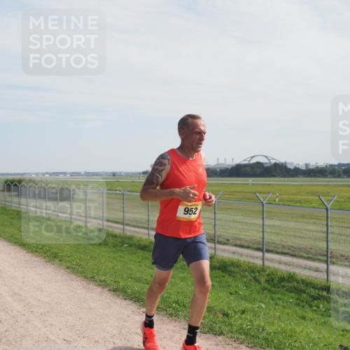 08.09.2024 - Airport Race Miley Keyser http://msf.ph/oto/6988079 08.09.2024 11:58:43 Laufen OLYMPUS, DIGITAL, CAMERA meine-sportfotos.de