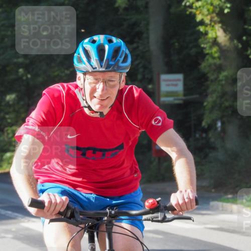 08.09.2024 - Stadtparktriathlon Zöllner http://msf.ph/oto/6988137 08.09.2024 10:07:16 Radfahren 215, 216, 230, 261, 262 meine-sportfotos.de