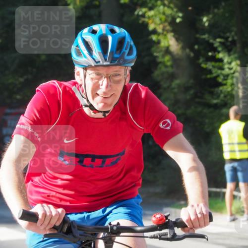 08.09.2024 - Stadtparktriathlon Zöllner http://msf.ph/oto/6988139 08.09.2024 10:07:16 Radfahren 215, 216, 230, 261, 262 meine-sportfotos.de