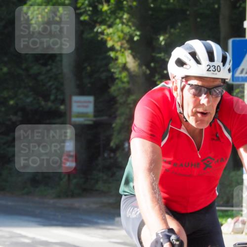 08.09.2024 - Stadtparktriathlon Zöllner http://msf.ph/oto/6988145 08.09.2024 10:07:23 Radfahren 221, 230 meine-sportfotos.de