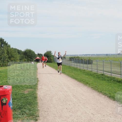 08.09.2024 - Airport Race Miley Keyser http://msf.ph/oto/6988214 08.09.2024 12:00:44 Laufen OLYMPUS, DIGITAL, CAMERA meine-sportfotos.de