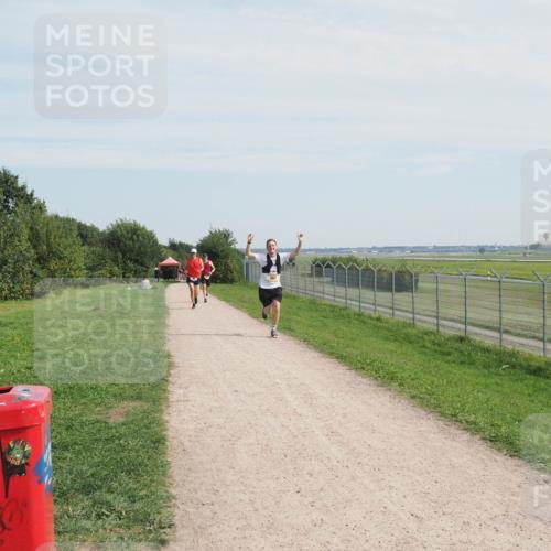 08.09.2024 - Airport Race Miley Keyser http://msf.ph/oto/6988218 08.09.2024 12:00:44 Laufen OLYMPUS, DIGITAL, CAMERA meine-sportfotos.de