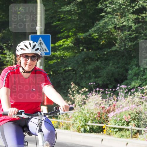 08.09.2024 - Stadtparktriathlon Zöllner http://msf.ph/oto/6988241 08.09.2024 10:08:10 Radfahren 233 meine-sportfotos.de