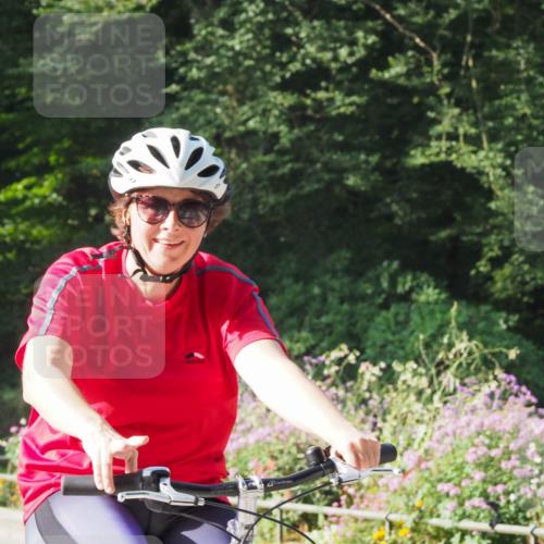 08.09.2024 - Stadtparktriathlon Zöllner http://msf.ph/oto/6988246 08.09.2024 10:08:10 Radfahren 233 meine-sportfotos.de