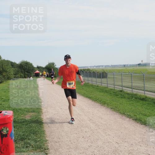 08.09.2024 - Airport Race Miley Keyser http://msf.ph/oto/6988397 08.09.2024 12:01:26 Laufen OLYMPUS, DIGITAL, CAMERA meine-sportfotos.de