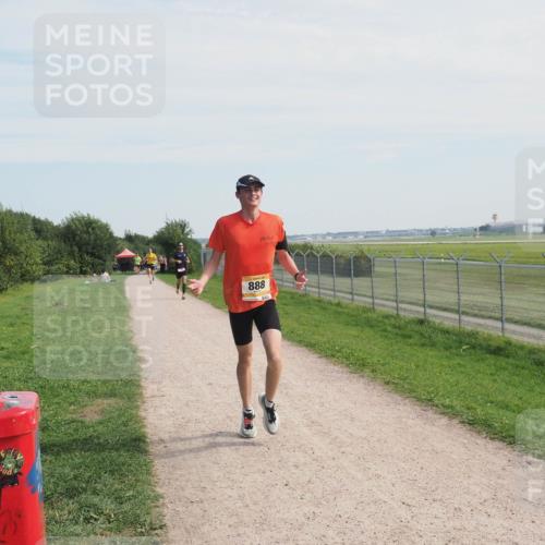 08.09.2024 - Airport Race Miley Keyser http://msf.ph/oto/6988399 08.09.2024 12:01:26 Laufen OLYMPUS, DIGITAL, CAMERA meine-sportfotos.de