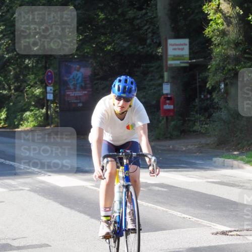 08.09.2024 - Stadtparktriathlon Zöllner http://msf.ph/oto/6988502 08.09.2024 10:10:45 Radfahren 182, 196, 200 meine-sportfotos.de