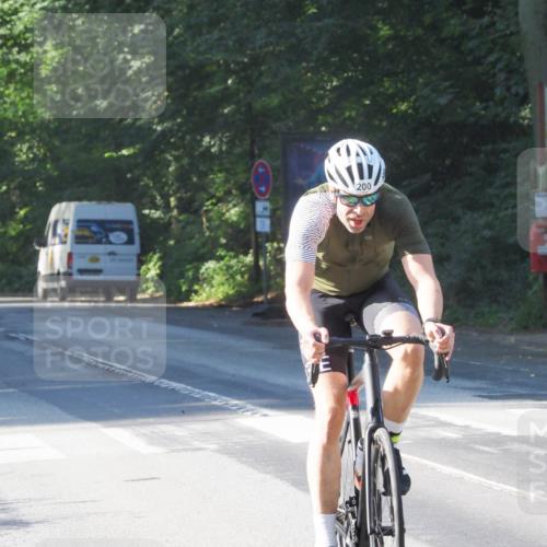 08.09.2024 - Stadtparktriathlon Zöllner http://msf.ph/oto/6988511 08.09.2024 10:10:49 Radfahren 182, 196, 200 meine-sportfotos.de