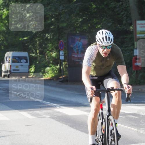 08.09.2024 - Stadtparktriathlon Zöllner http://msf.ph/oto/6988515 08.09.2024 10:10:49 Radfahren 182, 196, 200 meine-sportfotos.de