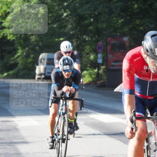 08.09.2024 - Stadtparktriathlon Zöllner http://msf.ph/oto/6988622 08.09.2024 10:12:01 Radfahren 184, 241, 254, 257, 258 meine-sportfotos.de