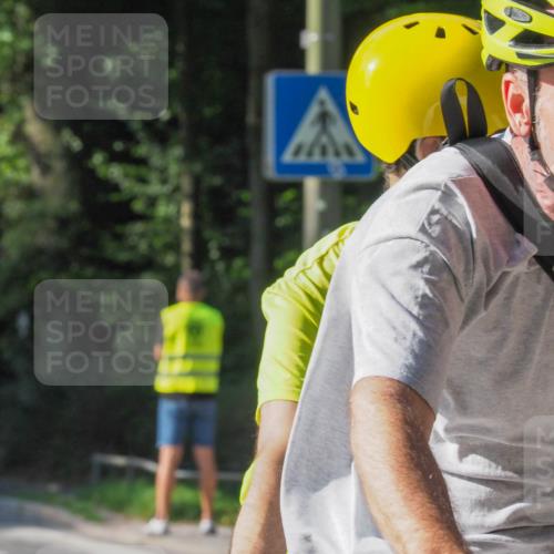 08.09.2024 - Stadtparktriathlon Zöllner http://msf.ph/oto/6988681 08.09.2024 10:12:08 Radfahren 211, 217, 254 meine-sportfotos.de