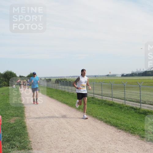 08.09.2024 - Airport Race Miley Keyser http://msf.ph/oto/6988779 08.09.2024 12:03:06 Laufen OLYMPUS, DIGITAL, CAMERA meine-sportfotos.de