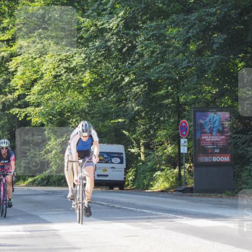 08.09.2024 - Stadtparktriathlon Zöllner http://msf.ph/oto/6988805 08.09.2024 10:13:37 Radfahren 207, 226, 249 meine-sportfotos.de