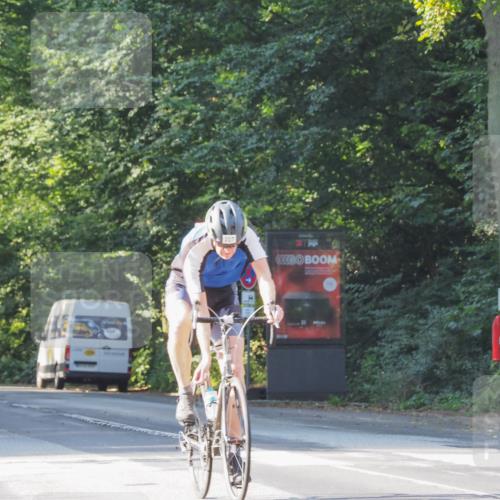 08.09.2024 - Stadtparktriathlon Zöllner http://msf.ph/oto/6988815 08.09.2024 10:13:38 Radfahren 207, 222, 226, 249 meine-sportfotos.de