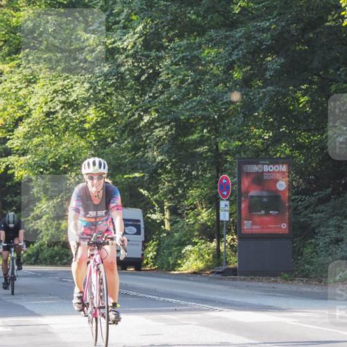 08.09.2024 - Stadtparktriathlon Zöllner http://msf.ph/oto/6988821 08.09.2024 10:13:39 Radfahren 207, 222, 226, 249 meine-sportfotos.de