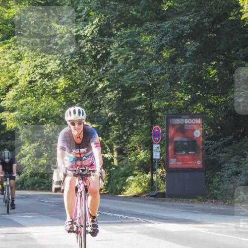 08.09.2024 - Stadtparktriathlon Zöllner http://msf.ph/oto/6988828 08.09.2024 10:13:40 Radfahren 207, 222, 226, 249 meine-sportfotos.de