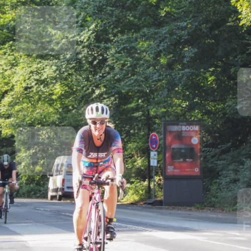 08.09.2024 - Stadtparktriathlon Zöllner http://msf.ph/oto/6988835 08.09.2024 10:13:40 Radfahren 207, 222, 226, 249 meine-sportfotos.de